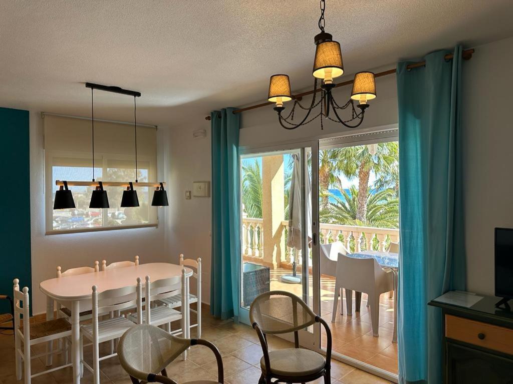 Apartamentos Oasis De Las Palmeras Больнуэво Экстерьер фото